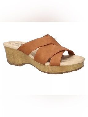 New easy street Tan Ren Sandals Sz 8.5 M